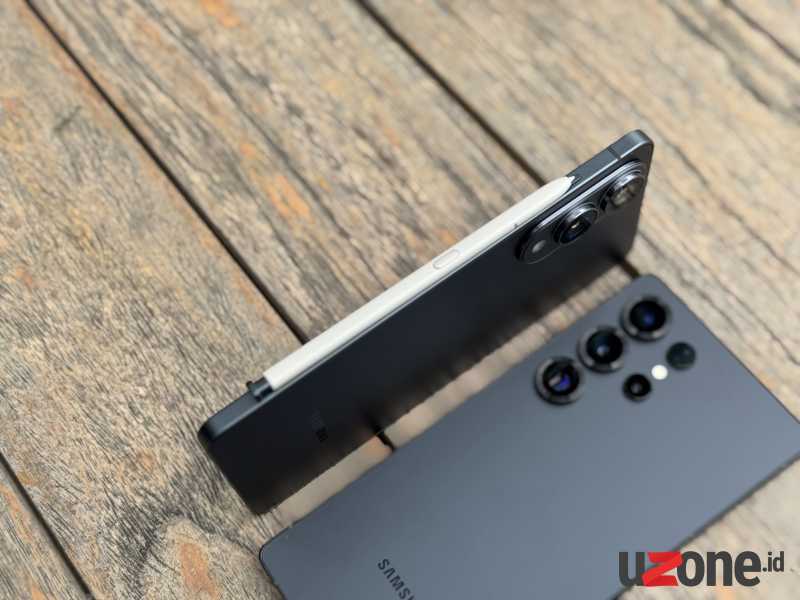 Segini Lho Tipisnya Galaxy S25 Edge Dibanding S Pen dan S25 Ultra
Segini Lho Tipisnya Galaxy S25 Edge Dibanding S Pen dan S25 Ultra
